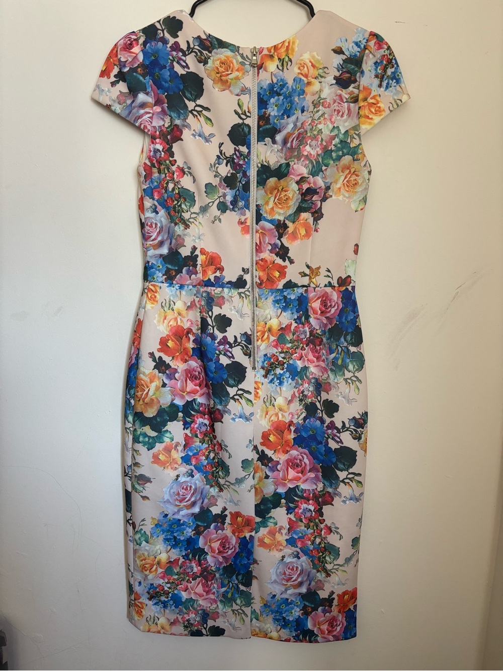 Betsey Johnson Floral Sheath Midi Dress Size 6 Multicolor - Picture 3 of 10
